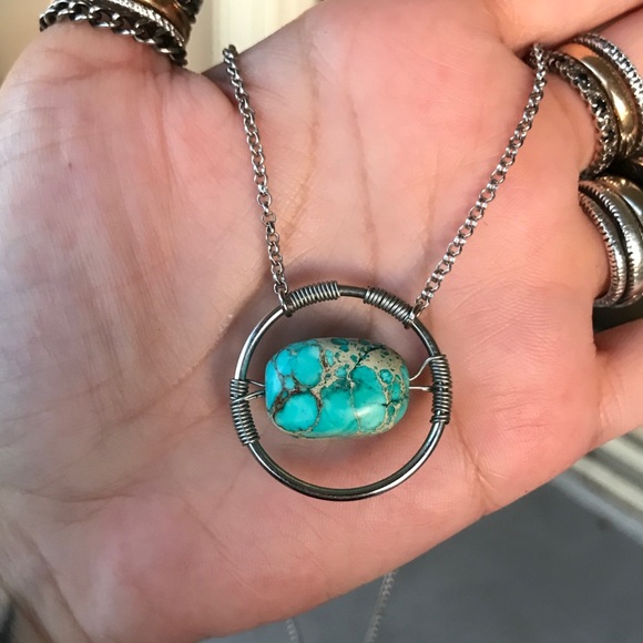 Genuine blue sea jasper wire wrap boho necklace - Picture 5 of 8